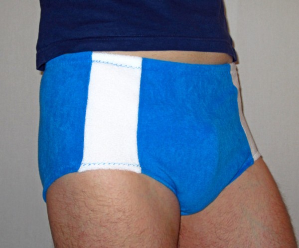 klein-fabricat-80er-70er-retro-frottee-terry-stretch-shorts-slip-brief-blau-weiß-2-768x636.jpg